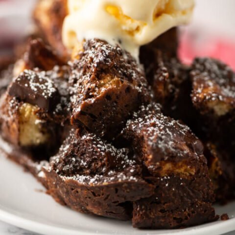 Budín con pan y chocolate