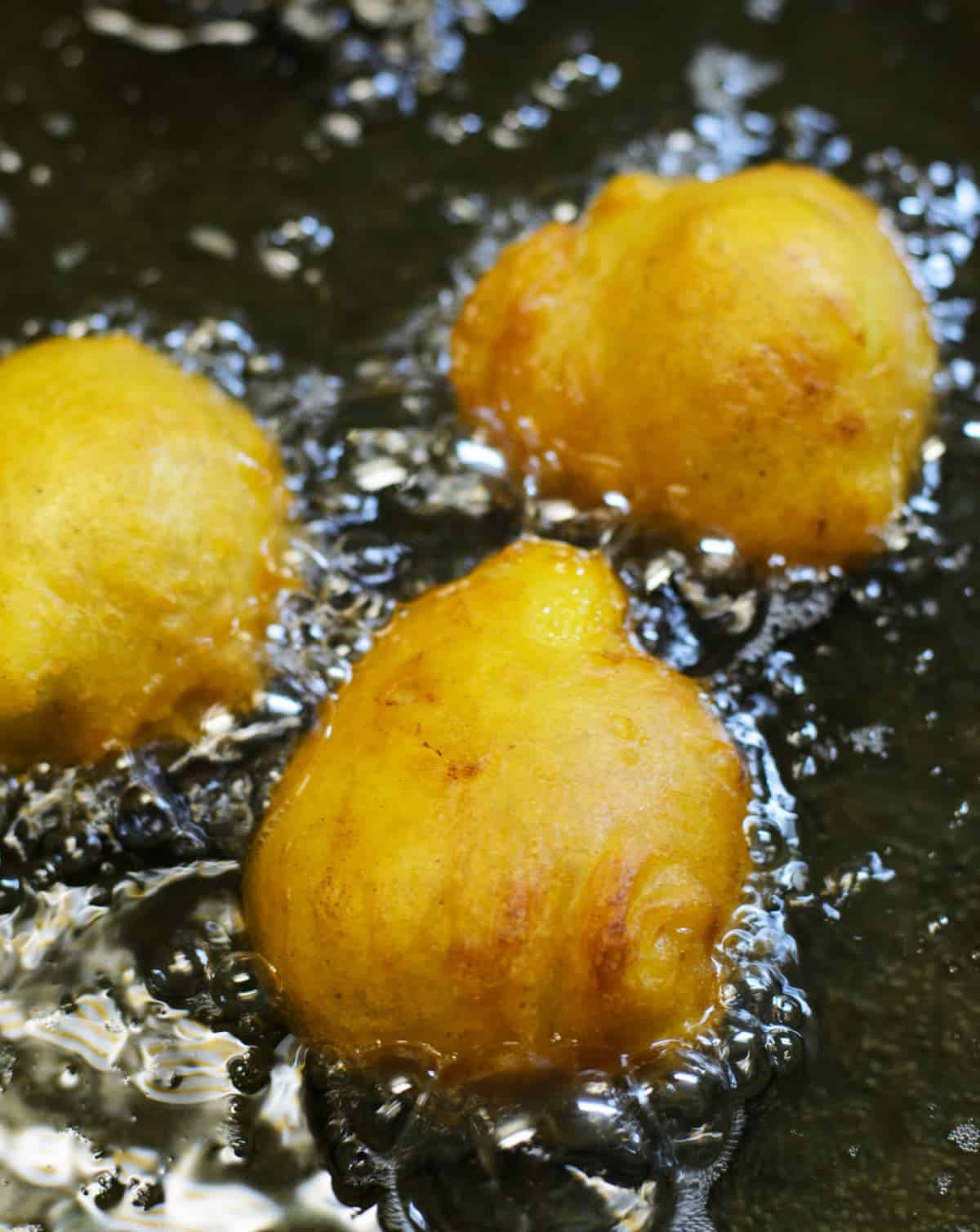 Tortitas de plátano fritas en aceite