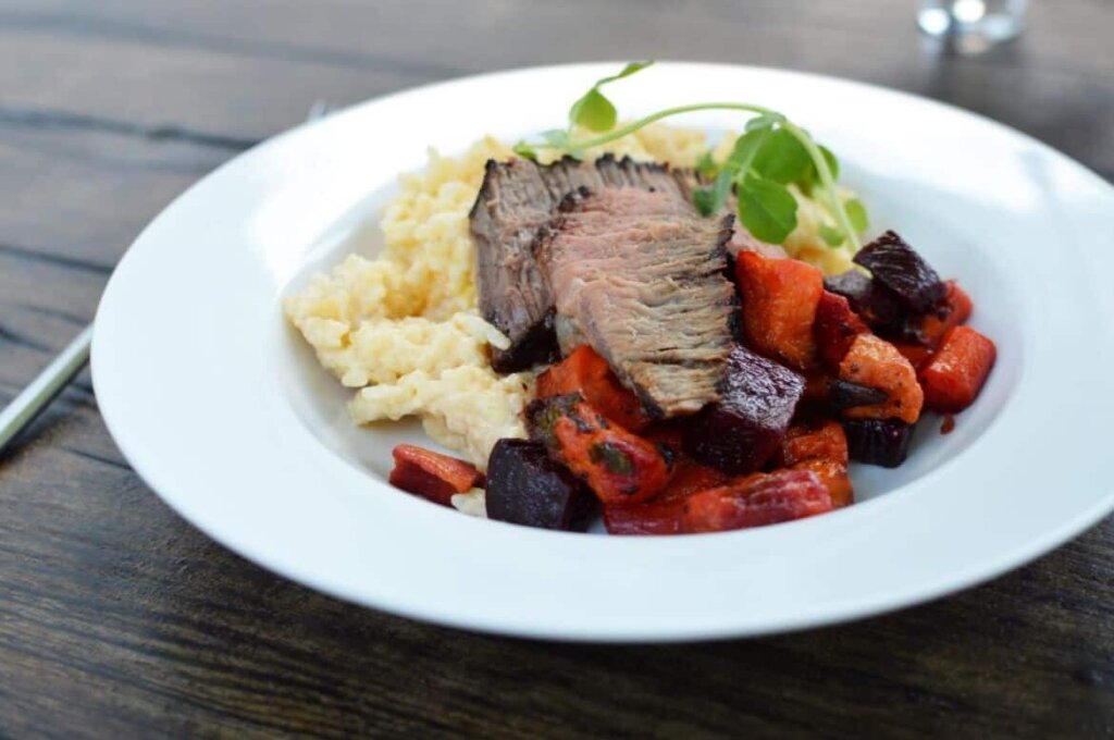 filete a la parrilla con risotto