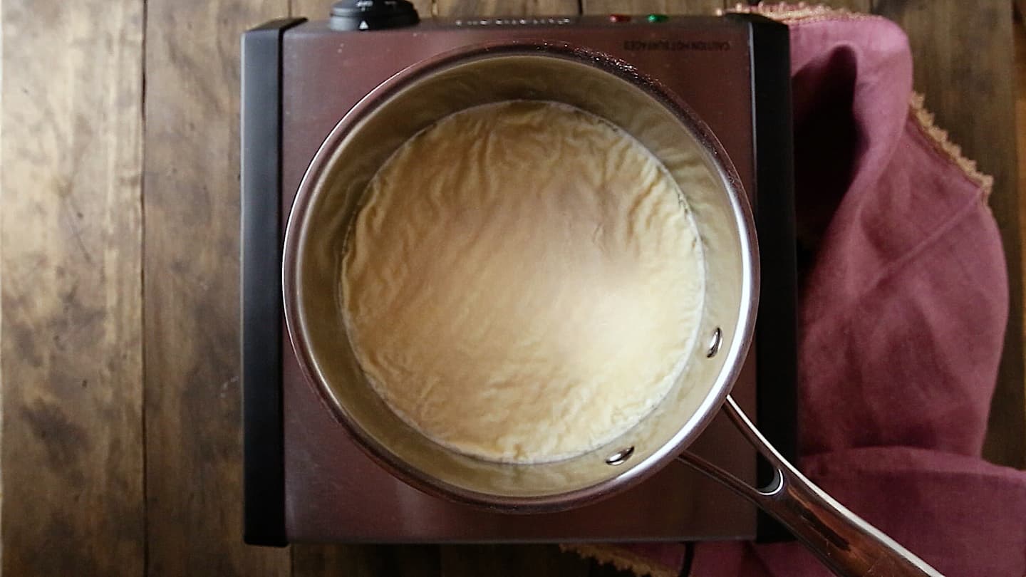 Preparación de la panna cotta: Gelatina blanda.