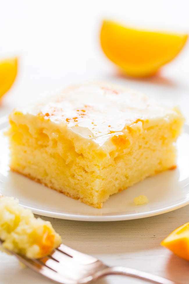 Pastel de naranja con glaseado de miel y naranja - ¡Sabor anaranjado INTRÉPIDO en este pastel FÁCIL, 100% cero, sin mezclador! ¡El jugo de naranja, el extracto de naranja y la ralladura de naranja hacen de este pastel la MEJOR manera de obtener vitamina C!