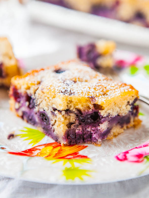 Pastel de panqueques con muffin de suero de leche y arándanos - Receta en averiecooks.com